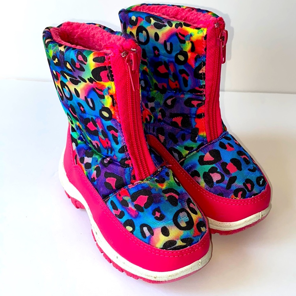Chosen Steps kids boots great warm boots with front zip easy on, and fun colors